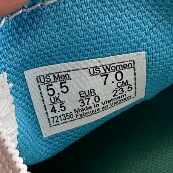 Vans Classic Slip On Cultivate Care Rainbow Checkered Low Top Multicolor 7 - Picture 7 of 8